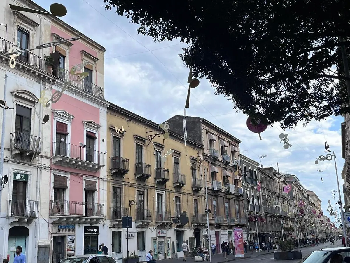 Casa Del Forestiero Umberto Катания Италия