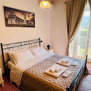 Giardino Delle Camelie - Bed & Breakfast Capannori
